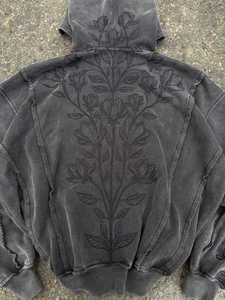 Felpa con Cappuccio Personalizzata con Logo Stampato, Pullover in Cotone con Design Patchwork, Stile Unico per Uomo - Product Image 5