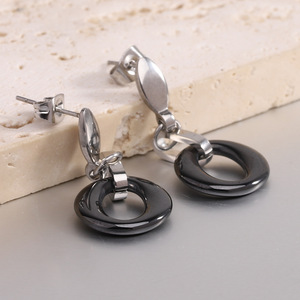 <b>Stud</b> <b>Earrings</b> <b>Black</b> White Ceramic 15mm Round Geometric Shape For Women Fashion Jewelry - Product Image 3