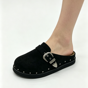 Mules en daim rétro à rivets brodés avec boucle, sabots compensés d'été à enfiler pour femmes, disponibles en noir et plusieurs couleurs - Product Image 4