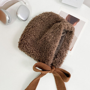 Noël <span class=keywords><strong>petit</strong></span> <span class=keywords><strong>chaperon</strong></span> <span class=keywords><strong>rouge</strong></span> Baotou chapeau femmes automne et hiver froid et chaud protection des oreilles chapeau tonnerre - Product Image 4