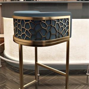 <span class=keywords><strong>Tabouret</strong></span> de bar haut en cuir PU et métal doré, style nordique moderne et simple, luxe léger, pour comptoir de café - Product Image 5