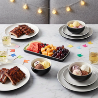 Vente en gros de vaisselle en céramique de style américain moderne, écologique, blanche et noire, assiettes et bols en porcelaine brillante, restaurant, hôtel