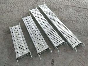 Tấm Ván Thép Giàn Giáo Với Móc Thép Đục Lỗ Sàn Catwalk Kim Loại - Product Image 3