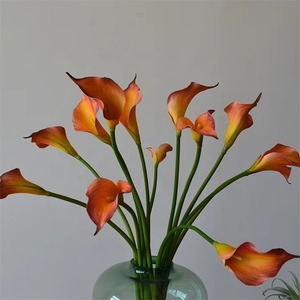 Chất Lượng Cao Bất Cảm Ứng EVA Hoa Nhân Tạo Trắng <span class=keywords><strong>Calla</strong></span> <span class=keywords><strong>Lily</strong></span> Cho Bảng Trung Tâm Mảnh Wedding Party Trang Trí Nội Thất - Product Image 4