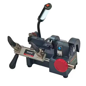 Machine à découper les clés D28C pour la duplication de clés plates et à fossettes - Product Image 1