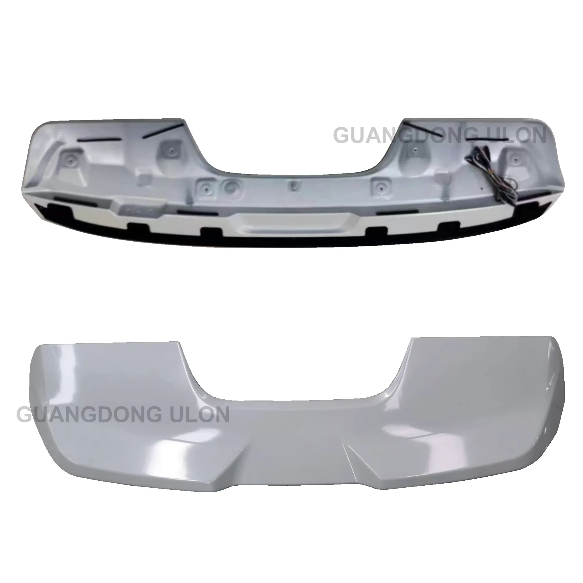 Becquet central d'aile de toit de haute qualité avec LED pour Toyota Land Cruiser 2022, nouvelle fabrication LC300 becquet arrière