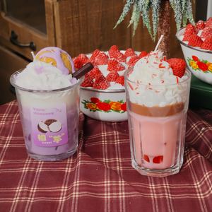 เทียนหอมกลิ่นสตรอว์เบอร์รีสำหรับฤดูหนาว ขายส่ง สำหรับตกแต่งอ่างเคลือบ ของที่ระลึก รูปทรงสร้างสรรค์ - Product Image 2