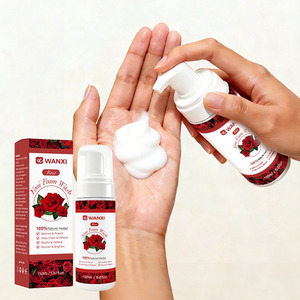 Mousse Nettoyante Quotidienne Bio Végane à l'<span class=keywords><strong>Eau</strong></span> <span class=keywords><strong>de</strong></span> <span class=keywords><strong>Rose</strong></span> pour l'Hygiène Intime, Sans Sulfate, Équilibrée au PH, Hydratante, Antibactérienne, Anti-Odeur et Apaisante - Product Image 1