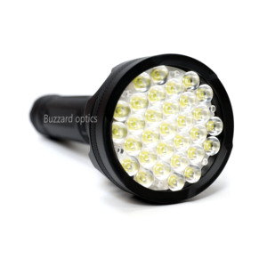 Buzzard - Lampe torche tactique nocturne, haute luminosité, puissante, portable, en aluminium, longue portée pour le camping et la randonnée - Product Image 3