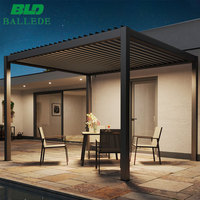 Pergola de jardin en aluminium avec toit métallique moderne, imperméable, à lames orientables