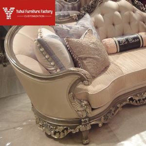 Avrupa Tarzı Lüks Kraliyet Oymalı Ahşap Bej Deri Kanepe Gümüş Varaklı Krem Beyaz Deri Oturma Odası İçin - Product Image 3