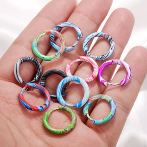 Esmalte marmoleado horneado |   Pendientes de acero inoxidable a la moda para mujer |   Impermeable, Hipoalergénico y Resistente a la Decoloración - Product Image 5
