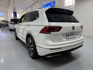 Auto Usado 2021 330TSI Automático de Dos Ruedas Motrices Edición Insignia R-Line Volkswagen <span class=keywords><strong>Tiguan</strong></span> L - Product Image 6