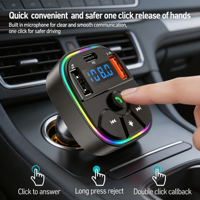 Chargeur de voiture portable C19 avec transmetteur FM / Ports de charge rapide USB double / Charge rapide PD Appels mains libres Éclairage 7 couleurs