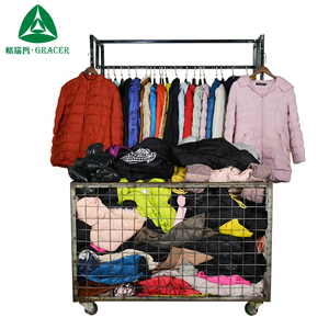 Campioni gratuiti vestiti di seconda mano pesante giacca invernale vestiti usati per la vendita - Product Image 3
