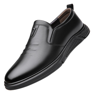 Mocassins en cuir véritable pour hommes, à bout pointu, antidérapants, avec semelle en caoutchouc, chaussures décontractées de printemps pour la conduite et le quotidien - Product Image 4