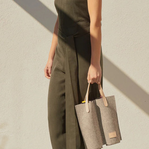 Bolsas de fieltro para vino/vino tinto, paquete de dos, venta al por mayor de fábrica, bolsas para reuniones anuales, bolsas de almacenamiento, se puede añadir logotipo. - Product Image 3