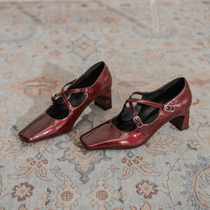 Chaussures à talons hauts en maille respirante pour femmes, escarpins d'été pour fêtes et bureau avec coussinets confortables et talons épais légers - Product Image 4