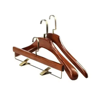 Cintre domestique Cintre en bois pour vêtements avec pinces Cintre pour vêtements