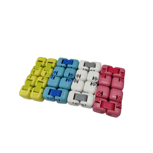 وصول جديد حار بيع Miltu الملونة فيدجيت صندوق أعمى مكعب التعليم الإصبع طرف بناء كتل الطوب لعبة قالب من البلاستيك - Product Image 4