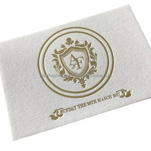 Invitación de cartón de algodón clásico personalizado de primera calidad, estampado de lámina dorada y tipografía para impresión exclusiva de tarjetas de felicitación - Product Image 1