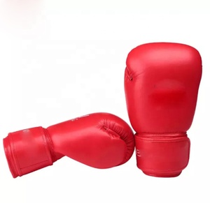 Alta calidad Cómodo 8oz Classic Pro Cowhide PU Guantes de boxeo de cuero Logotipo personalizado Equipo de artes marciales de alta calidad - Product Image 5