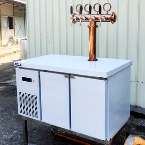 Machine <span class=keywords><strong>à</strong></span> <span class=keywords><strong>bière</strong></span> pression de marque YM de haute qualité, en acier inoxydable 316L, performances stables, faible gaspillage, conception durable, professionnelle - Product Image 2