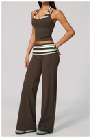 Ensemble deux pièces : Débardeur à col halter et fines bretelles, et pantalon de yoga sportif à rayures, taille plissée, coupe large et évasée, pour la gym et le fitness