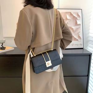 Bolso de mano y cartera de lana, nuevo modelo - Product Image 3