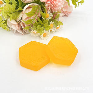 Sapone Artigianale al Miele e Propoli di Rosa, Vendita all'Ingrosso, Idratante per Viso e Mani, per Tutti i Tipi di Pelle - Product Image 2