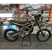 Moto Tout-Terrain Électrique Ultra Bee 2025 Marron Désert et Noir, Moto à 3 Vitesses, Batterie 74V