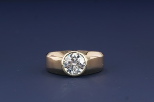 Bague en or 14 carats avec diamant synthétique pour homme, bague de mariage moderne de haute qualité avec diamant créé en laboratoire, bijoux de luxe pour homme - Product Image 3