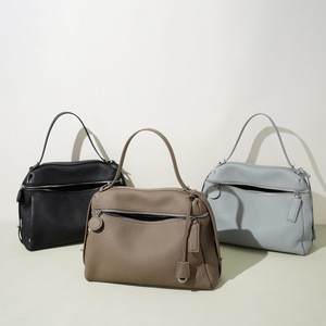 Bolsa de Tecido de Pelo Macio Masculina 2026 Início da Primavera Versátil Bolsa Mãe Cor Sólida Grande Capacidade Bolsa de Ombro Transversal - Product Image 2