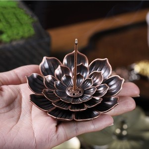 Lotus porte-bâton brûleur <span class=keywords><strong>d</strong></span>'<span class=keywords><strong>encens</strong></span> 6 trous brûleur <span class=keywords><strong>d</strong></span>'<span class=keywords><strong>encens</strong></span> <span class=keywords><strong>support</strong></span> en laiton <span class=keywords><strong>pour</strong></span> bâtons <span class=keywords><strong>d</strong></span>'<span class=keywords><strong>encens</strong></span> cônes accessoire de <span class=keywords><strong>d</strong></span>écoration de la maison - Product Image 3
