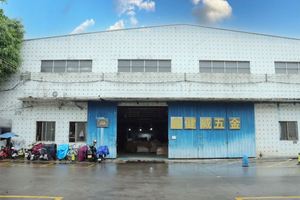 WEKIS Kit de Rieles de Acero y Aluminio Modernos, Juego Completo de Herrajes Deslizantes para Puertas Correderas de Granero, para Edificios de Oficinas, Incluye Soportes, 300 Lbs - Product Image 6