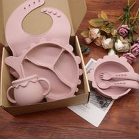 Melikey usine OEM vaisselle pour enfants sans BPA dinosaure dessin animé Animal Silicone assiette d'alimentation pour bébé ensemble de sevrage pour bébé