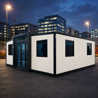 Maison conteneur extensible moderne, étanche et coupe-vent de 40 pieds, idéale pour hôtel, boutique, bureau ou chambre d'hôtes dans la cour.