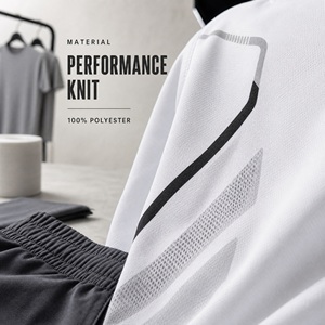 <span class=keywords><strong>Tuta</strong></span> Sportiva da <span class=keywords><strong>Uomo</strong></span> Personalizzata per Jogging, Traspirante e Leggera, Set Estivo per Fitness e Corsa, <span class=keywords><strong>Tuta</strong></span> da Ginnastica all'Ingrosso - Product Image 4