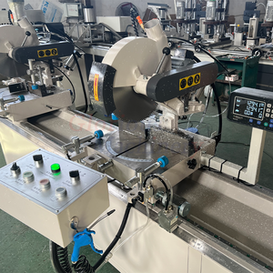 <span class=keywords><strong>Scie</strong></span> à onglet horizontale à double lame pour profilés PVC et aluminium, équipement de découpe à deux têtes - Product Image 4