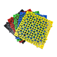 Schnell zu Verlegende PP-Interlocking-Drainage-Bodenroste Rutschfeste Wasserdichte Hochfeste Modulare Fliesen für Autowaschanlagen und Arbeitsbereiche