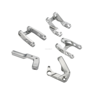 Support de scooter électrique forgé usiné par CNC avec anodisation bleu-orange certifié ISO9001 pour le renforcement de la structure du cadre