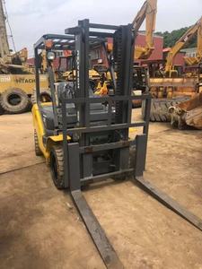 รถยกมือสอง KOMATSU FD30 ลดราคาพิเศษ ขายด่วน เครื่องจักรกลหนักสำหรับงานดิน - Product Image 4