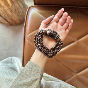 Pulsera Retro Multicapa de Cuentas de Madera y Concha de Coco, Estilo Étnico, Pulsera de Mano Multicapa Simia, Accesorio para Mujer - Product Image 2