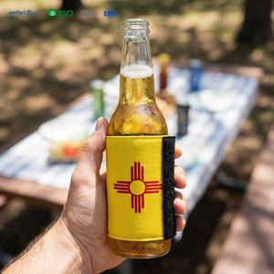 Vente en gros de porte-canettes isothermes en néoprène personnalisés avec logo imprimé en sérigraphie 330 ml - Imperméable, pliable, réutilisable, durable - Product Image 3