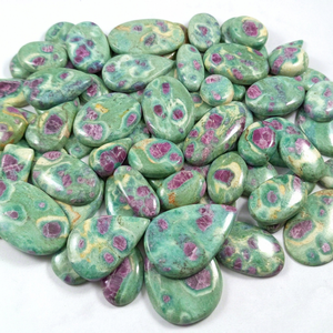 Cabujones Sueltos de Rubí Fuchsite Natural, Cristales Curativos a Granel para Envoltura de Alambre y Fabricación de Joyas, Venta al por Mayor - Product Image 1