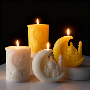 Vela Aromática Esculpida en 3D con Forma de Castillo Lunar, Vela Tallada a Mano con Relieve para Decoración de Mesa del Hogar, Regalo Festivo - Product Image 1