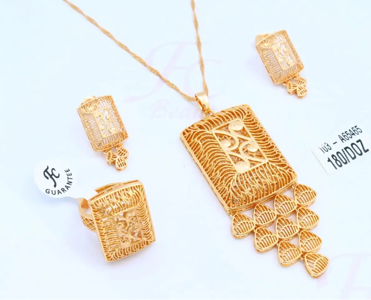 Women Trendy Gift Gold Zircon Sterling Zirconia studded gold plated thread design pendant necklace set Bridal Party Jewelry Set