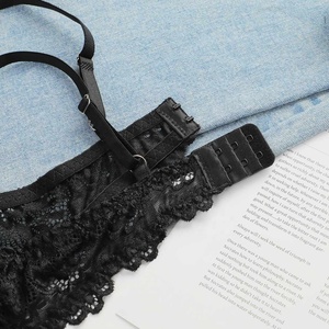 Ensemble <span class=keywords><strong>de</strong></span> lingerie sexy en dentelle noire confortable <span class=keywords><strong>de</strong></span> qualité supérieure avec soutien-gorge push-up et culotte à boucle arrière - Product Image 5