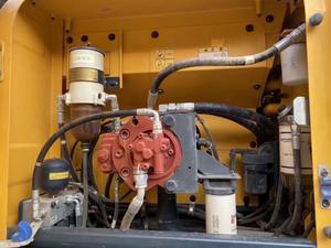 Excavatrice sur chenilles hydraulique d'occasion HYUNDAI 225LVS 25 tonnes entièrement fonctionnelle, modèle 215-7 220LC-9S, en stock à vendre - Product Image 3