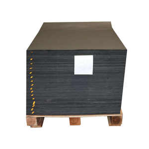 Cartón negro laminado de 700x1000mm con reverso gris - Product Image 1